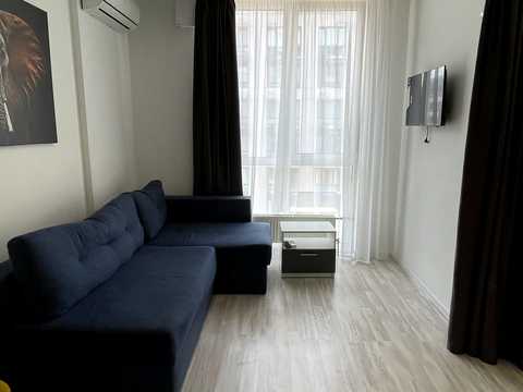 квартира за адресою Київ, Салютна вул., 2к4