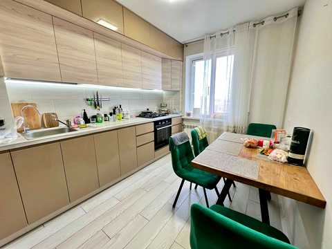 квартира по адресу Коллективная ул., 8