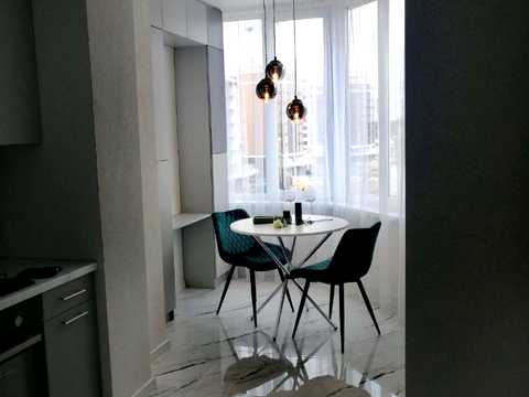 квартира за адресою Академіка Амосова вул., 67