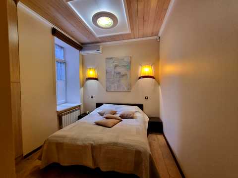 квартира за адресою Бессарабська пл., 7Б