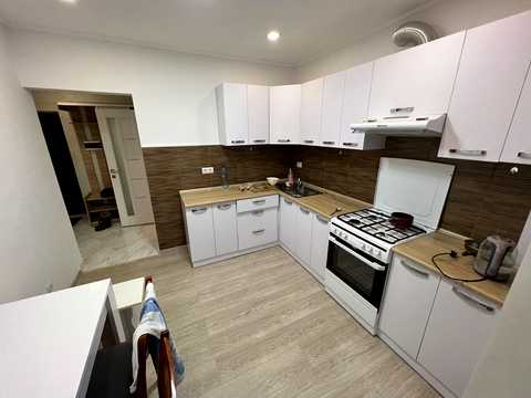 квартира за адресою Олександра Довженка вул., 23