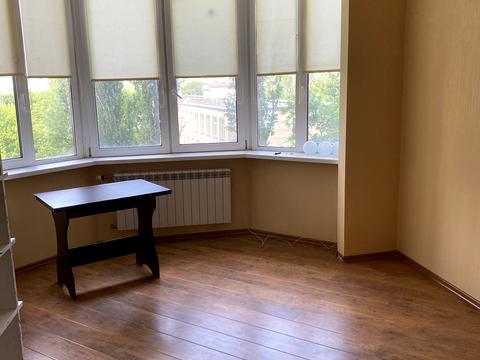 квартира за адресою Осіння вул., 33