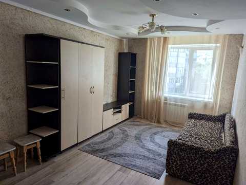 кімната за адресою Азербайджанська вул. (Бакинських Комісарів), 8-А
