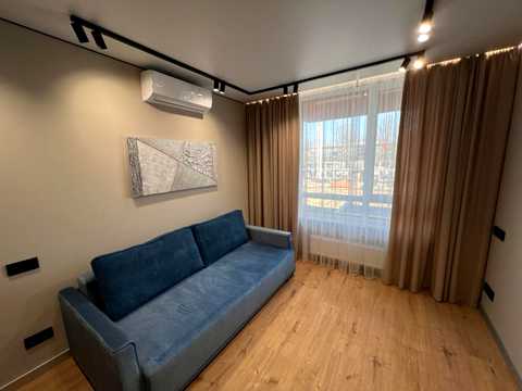 квартира за адресою Салютна вул., 2к16