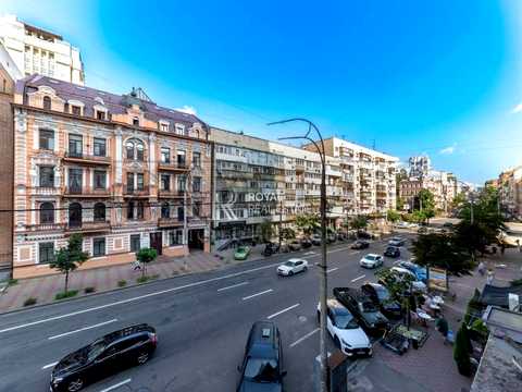 коммерческая по адресу Саксаганского ул., 119