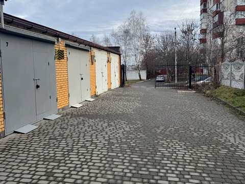 паркоместо по адресу Озёрная ул., 14
