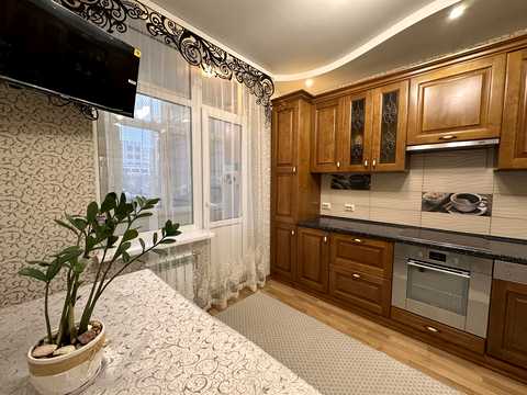 квартира за адресою Авіаконструктора Ігоря Сікорського вул. (Танкова), 4-Б
