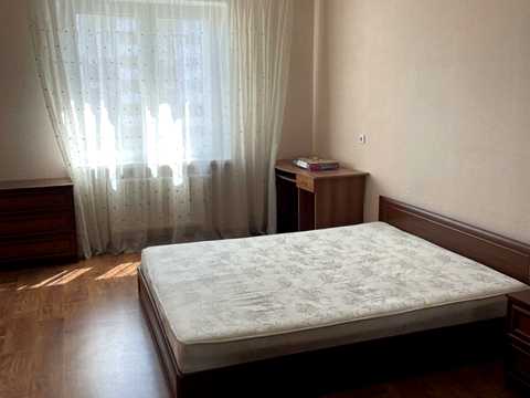 квартира за адресою Сергія Данченка вул., 1