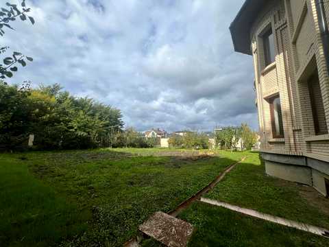 будинок за адресою дендропаркова