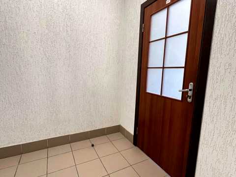 комерційна за адресою Трускавецька вул., 2