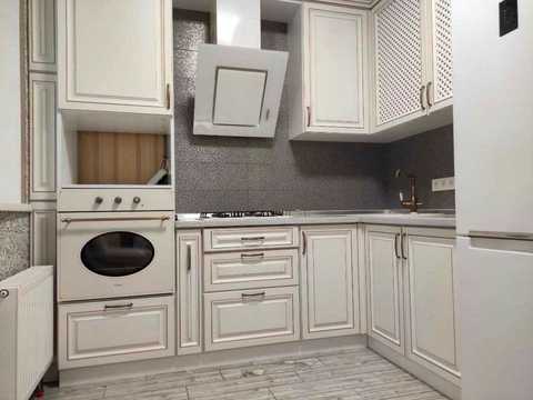 квартира за адресою Рея Бредбері вул., 5/15