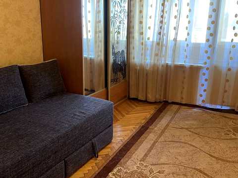 квартира за адресою Бориспільська вул., 49