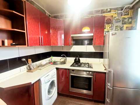 квартира за адресою Демократична вул., 62