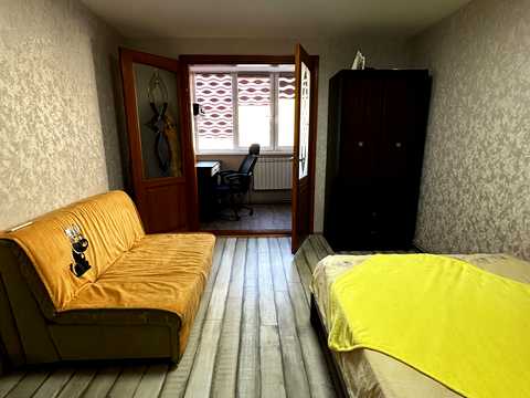 квартира за адресою Михайла Грушевського вул., 15-Б