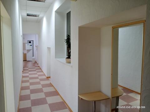 комерційна за адресою Приморський бульв., 10