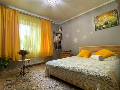 квартира за адресою Райдужна вул., 145