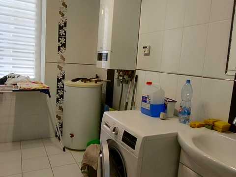 будинок за адресою Івана Огієнка вул.