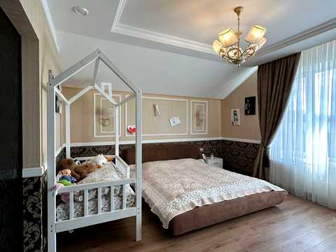 будинок за адресою індустріальна, 18