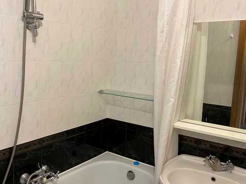 квартира за адресою Калинова вул., 94