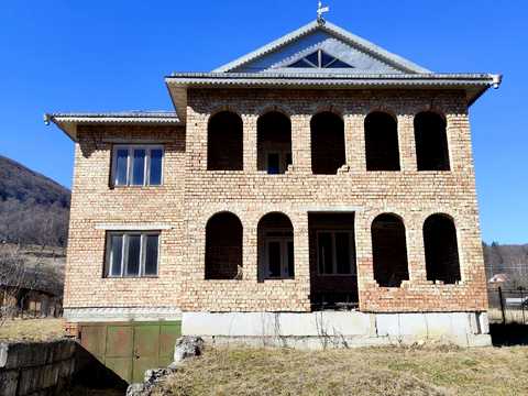 будинок за адресою с. Шешори, Шевченка