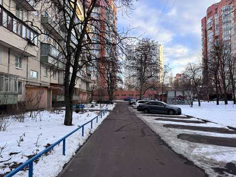 квартира за адресою Ореста Левицького вул. (Академіка Курчатова), 22
