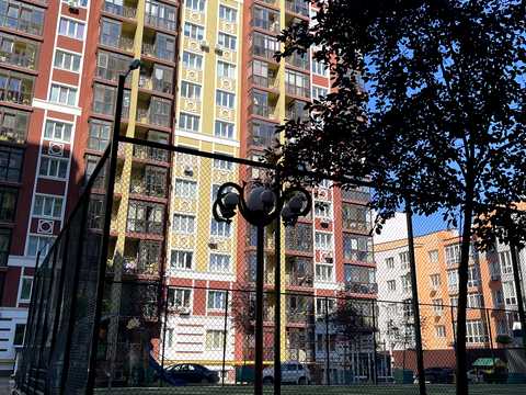 квартира за адресою Українська вул., 83б