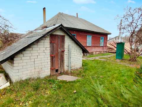 дом по адресу Липнева