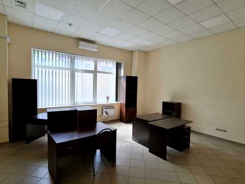 коммерческая по адресу Антоновича ул. (Горького), 33В