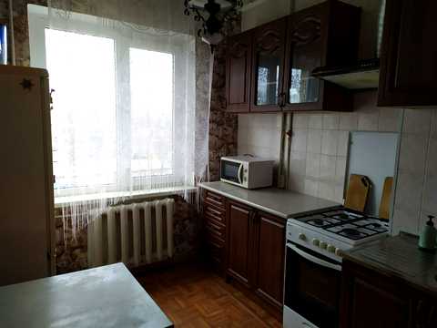 квартира за адресою Олександра Свіща вул. (Середня), 61