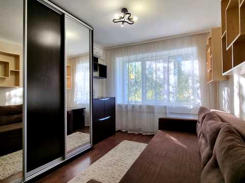 квартира за адресою Святошинська вул., 42