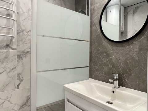 квартира за адресою Озерна вул., 20