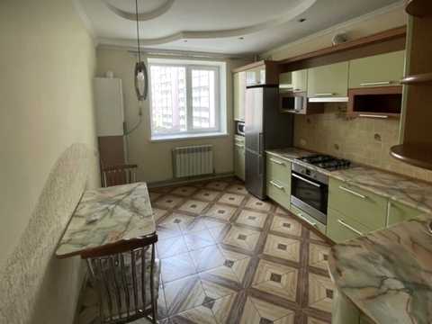 квартира по адресу Тролейбусна, 30