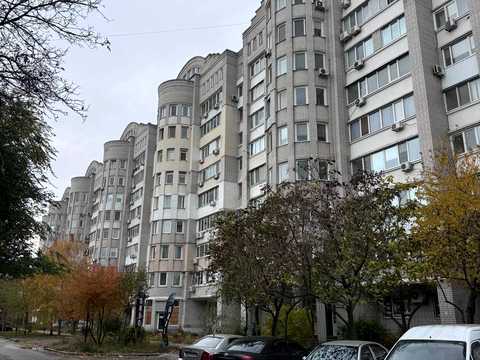 квартира за адресою Фабрично-Заводська вул., 30