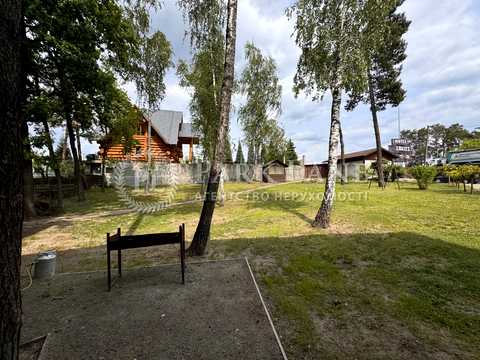 комерційна за адресою Звенигородська вул., 173