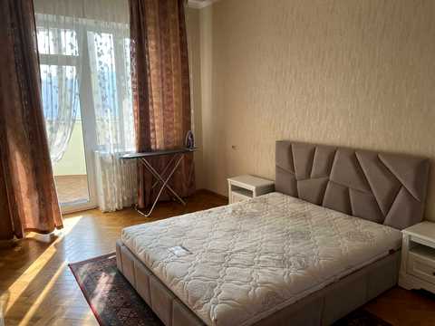 квартира за адресою Срібнокільська вул., 14-А