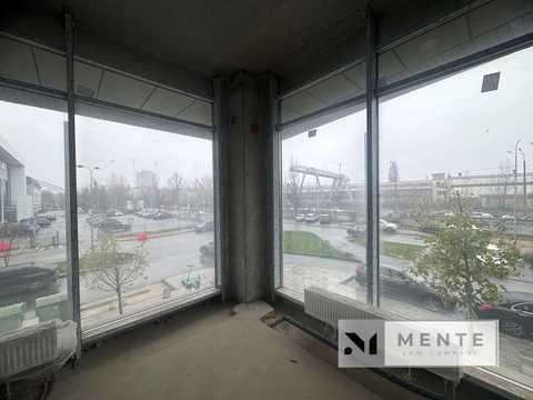 комерційна за адресою Набережно-Рибальська дорога вул., 3