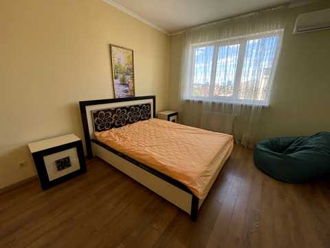 квартира за адресою Казимира Малевича вул. (Боженка), 89