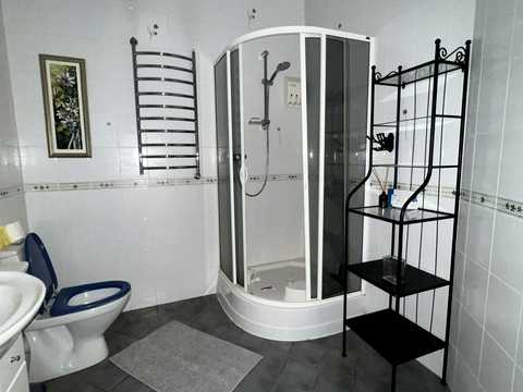 квартира за адресою Шота Руставелі вул., 4