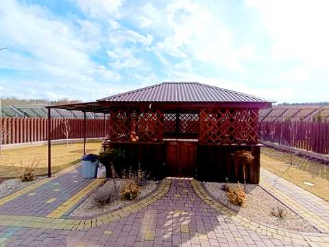 будинок за адресою Русанівська, 1/1