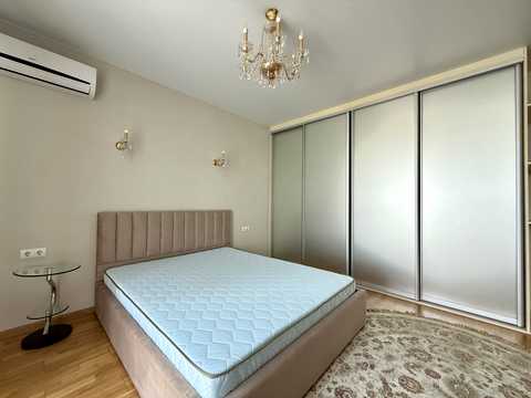 квартира за адресою Деміївська вул., 16