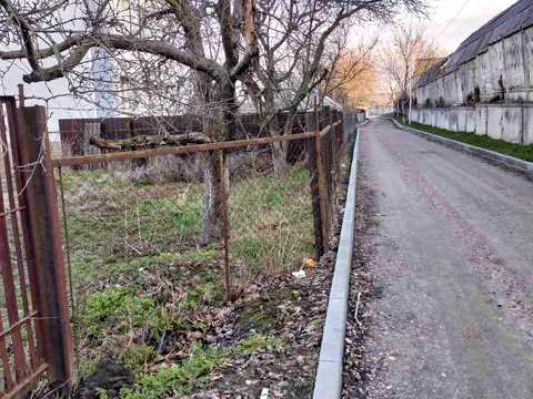 ділянка за адресою Садова вул., 55