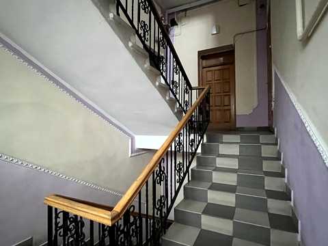 коммерческая по адресу Большая Васильковская ул. (Красноармейская), 60