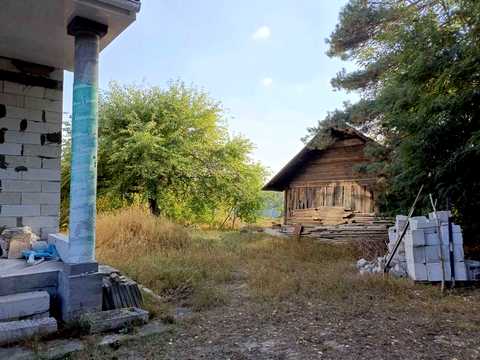 участок по адресу 