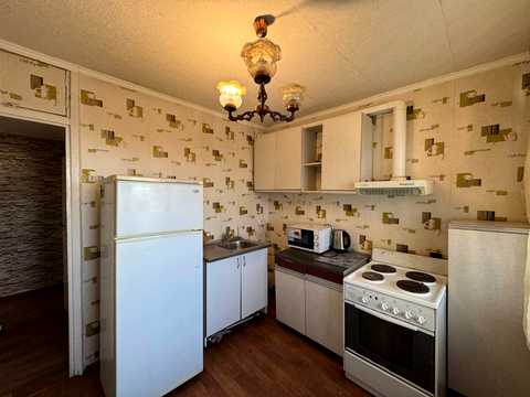 квартира за адресою Зої Гайдай вул., 7-А