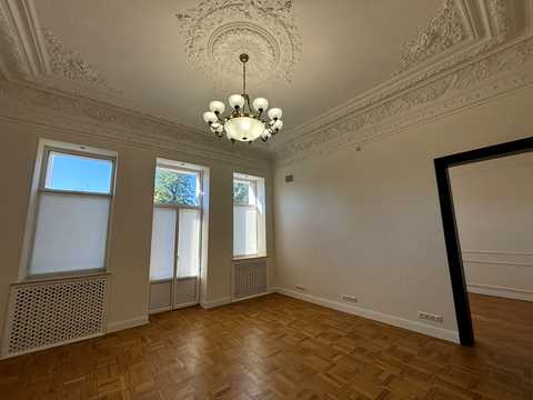 коммерческая по адресу Паторжинского ул., 23