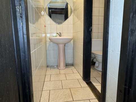 комерційна за адресою Баштанна вул., 3