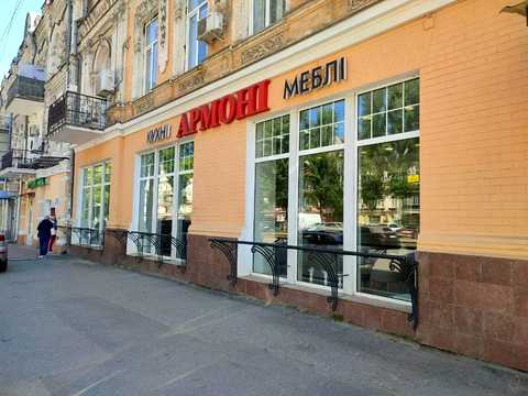 комерційна за адресою Верхній Вал вул., 30