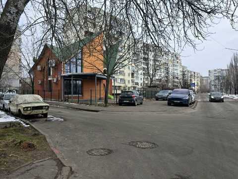 коммерческая по адресу Приозёрная ул., 12б