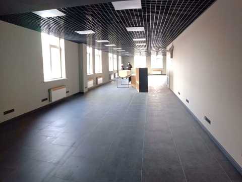 комерційна за адресою Степана Бандери просп. (Московський), 9 Б
