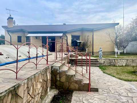 будинок за адресою Садова